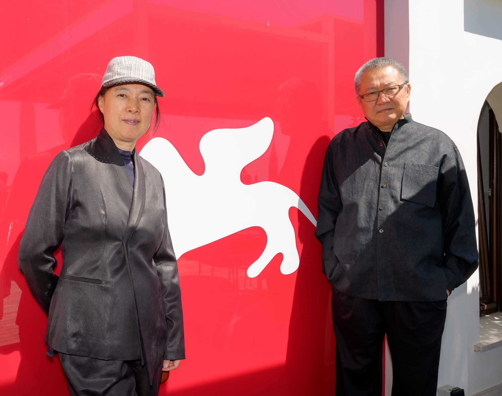 Wang Shu e Lu Wenyu, arquitetos curadores da Bienal de Arquitetura de Veneza 2027
